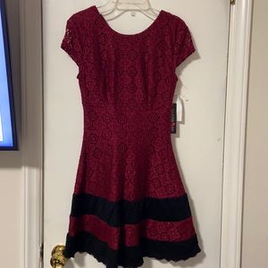Burgundy dress size 1/2